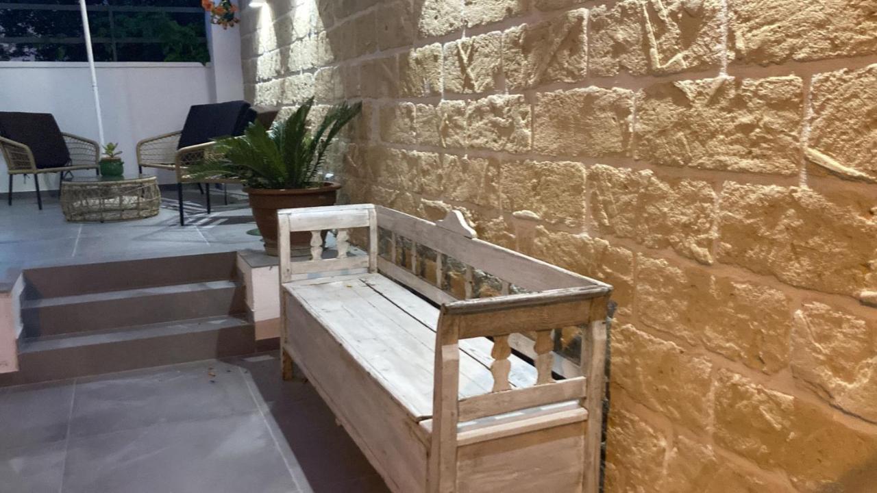 דירות בארי Via Genova 31 מראה חיצוני תמונה